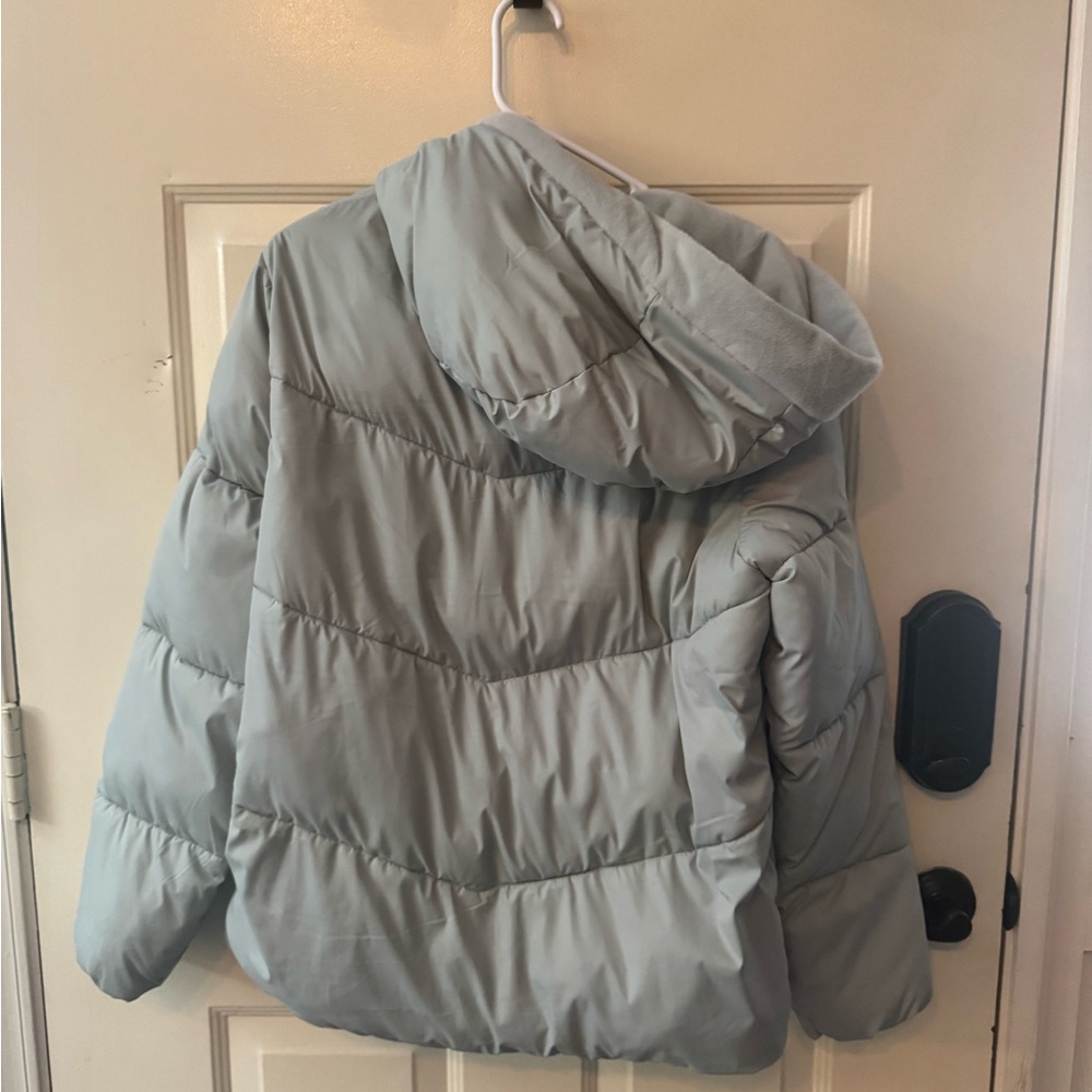 32 Degrees Light Gray Puffer Jacket with Hood - Picture 7 of 8